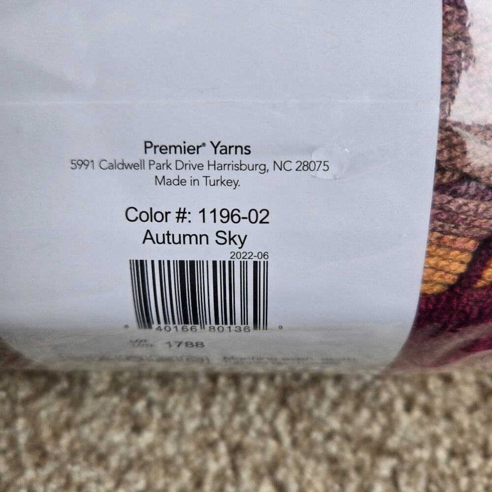 Annie's Hook & Needle Club- Color Shift Shawl Kit - Picture 6 of 8